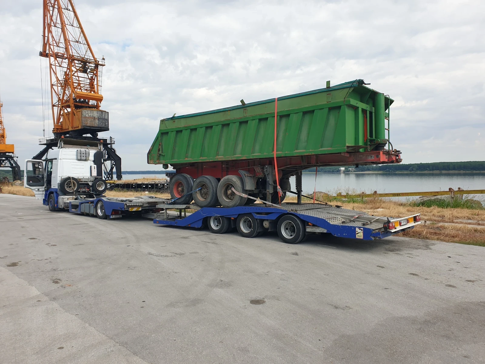 Полуремарке Schwarzmuller Мостове за гондоли , снимка 7 - Ремаркета - 55528160