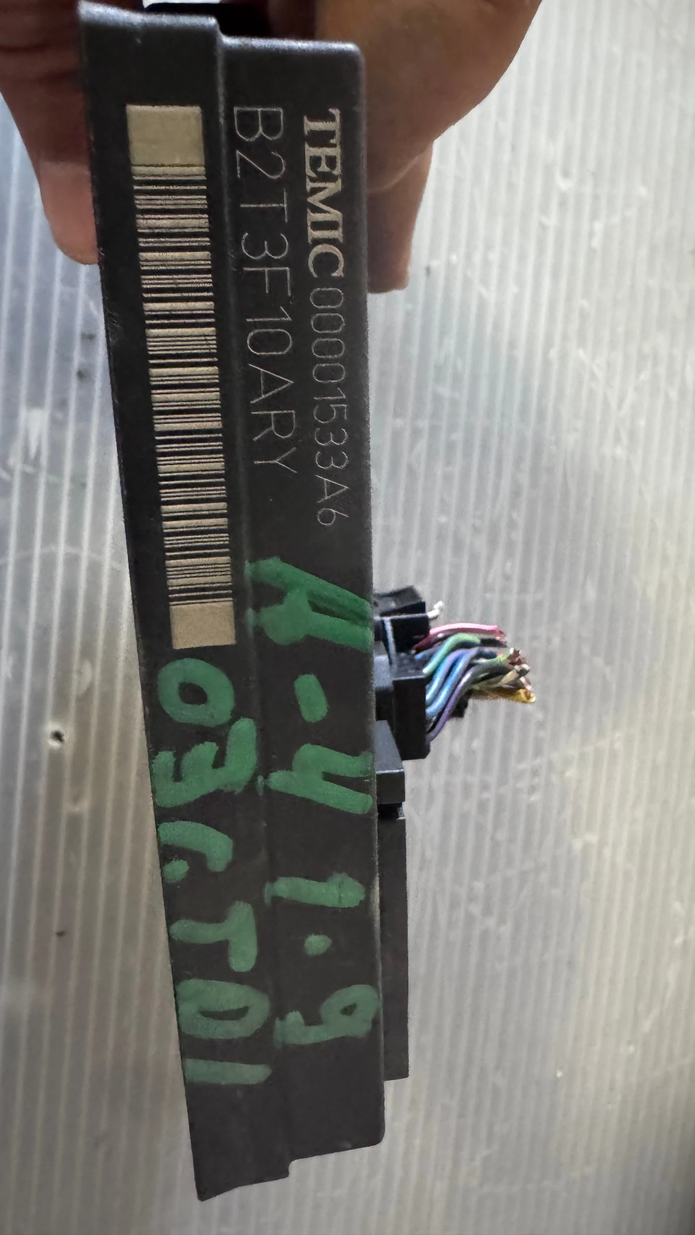   a Audi A4 - 8E0907279E / 00001533A6 / B2T3F10ARY | Mobile.bg   2