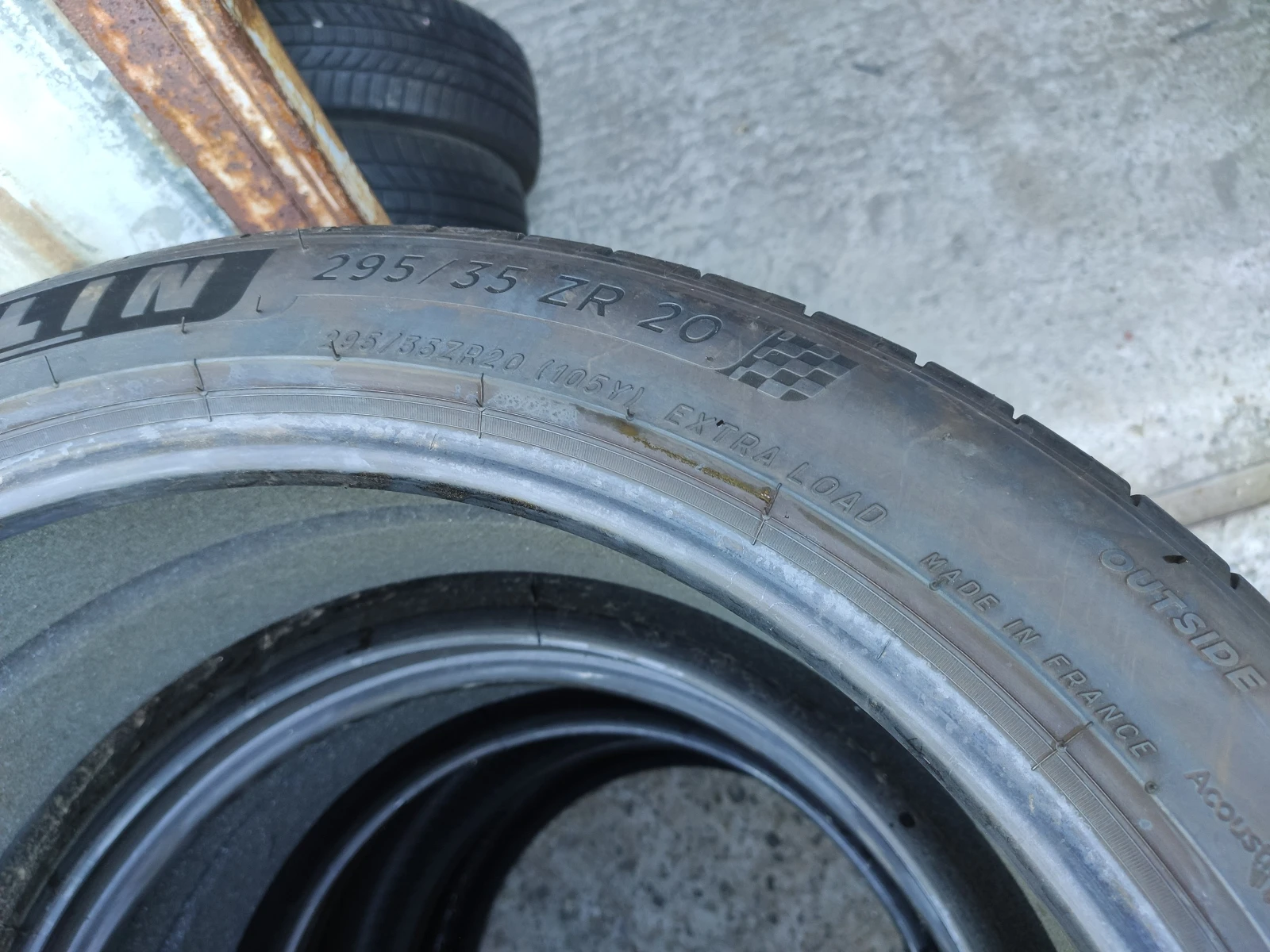 Гуми Летни 295/35R20, снимка 10 - Гуми и джанти - 54985698