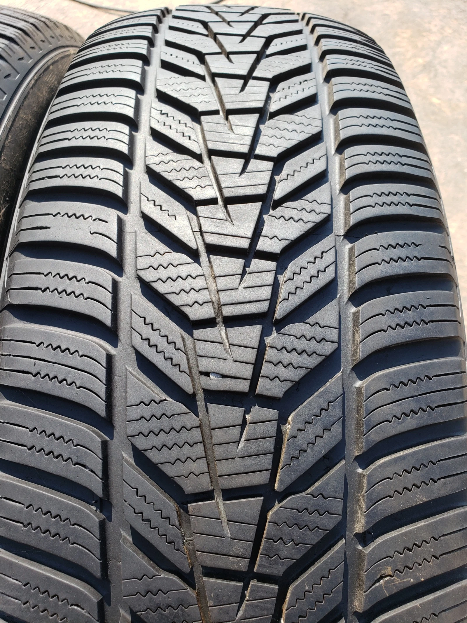 ���� 235/65R19 | Mobile.bg � ����������� 1