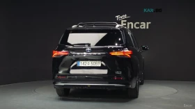Toyota Sienna 2.5HYBRID* AWD* ПОДГРЕВ* ОБДУХВАНЕ* ШИБИДАХ* КАМЕР | Auto.bg — изображение 4