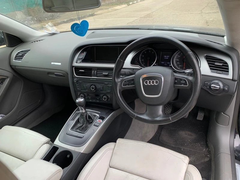 Audi A5 1.8TFSI, снимка 5 - Автомобили и джипове - 41953073