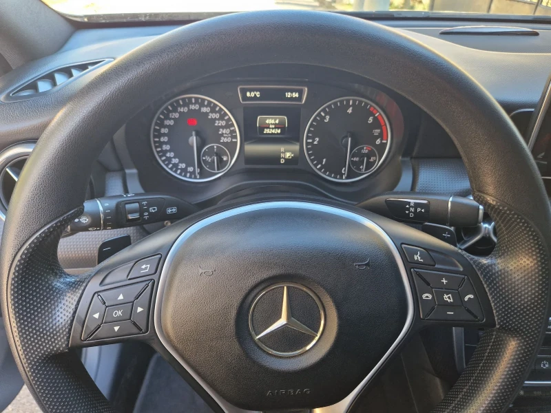 Mercedes-Benz A 200 220 CDI /7G/ LED, снимка 7 - Автомобили и джипове - 47890586