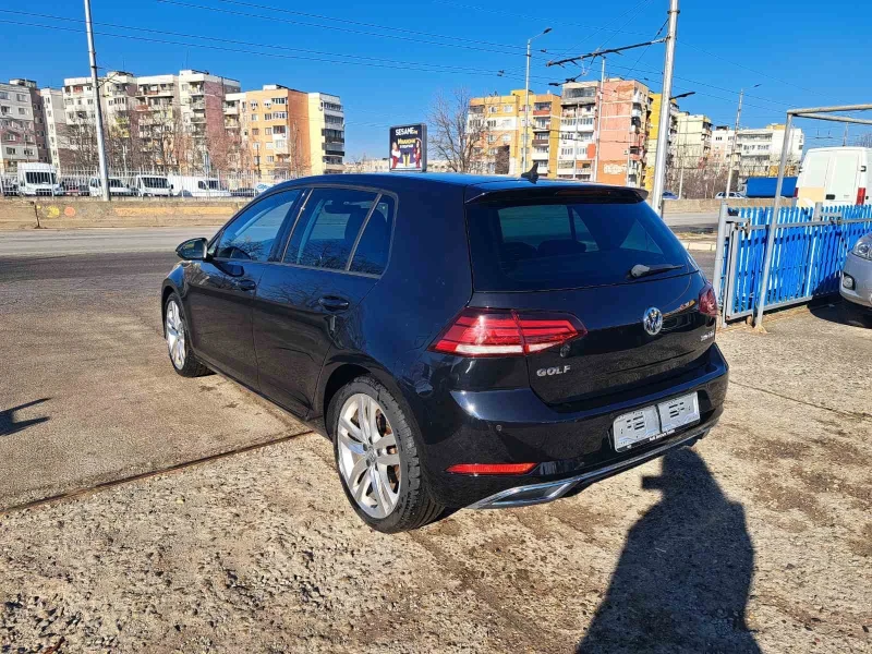 VW Golf 2.0TDI FACELIFT, снимка 3 - Автомобили и джипове - 48793906