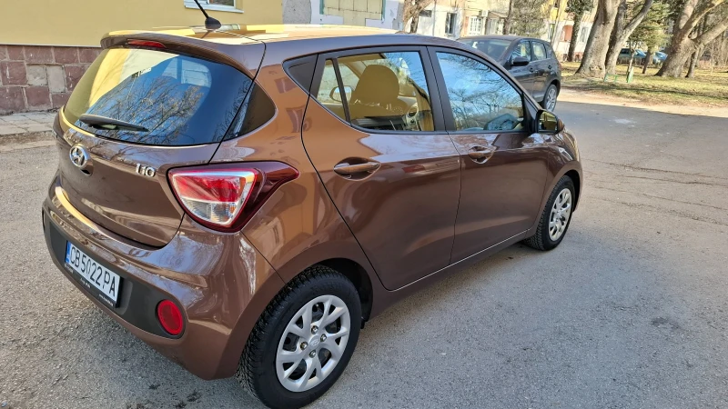 Hyundai I10 1.2i бензин, снимка 4 - Автомобили и джипове - 49085931