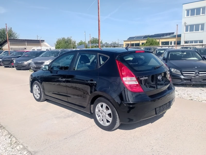 Hyundai I30 1.4, ФЕЙС, сервизна книжка , снимка 6 - Автомобили и джипове - 51623738