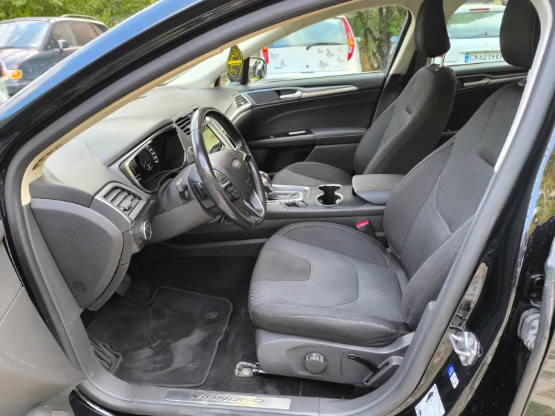 Ford Mondeo 210 к.с. 84000км.!!!, снимка 9 - Автомобили и джипове - 52591771