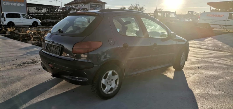 Peugeot 206 2.0, снимка 4 - Автомобили и джипове - 52232386