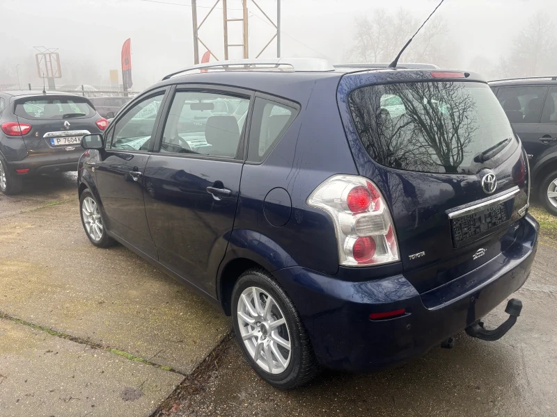 Toyota Corolla verso 2008+ 2.2TDI+ 136кс+ ФЕЙС+ З.ГУМИ, снимка 6 - Автомобили и джипове - 52826408
