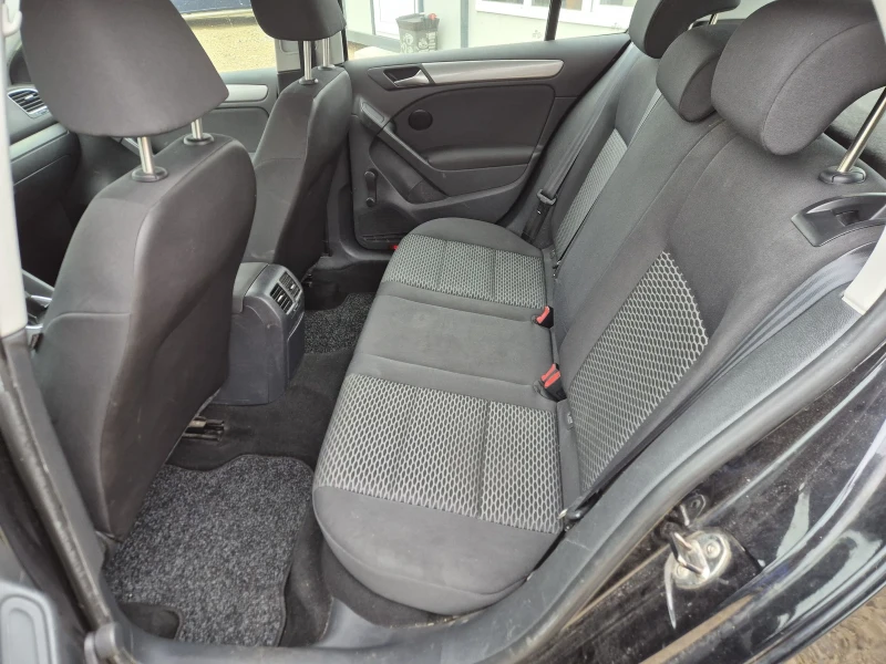 VW Golf 1.4, снимка 7 - Автомобили и джипове - 52890362