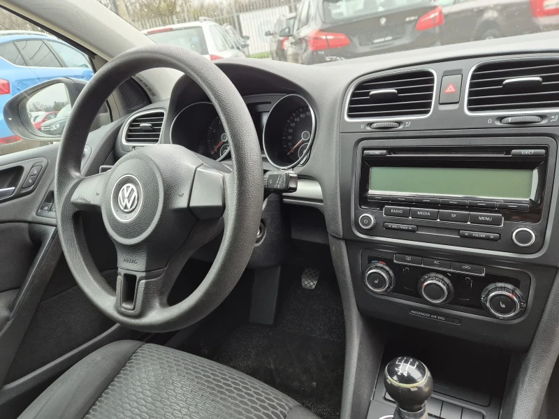 VW Golf 1.4, снимка 4 - Автомобили и джипове - 52890362
