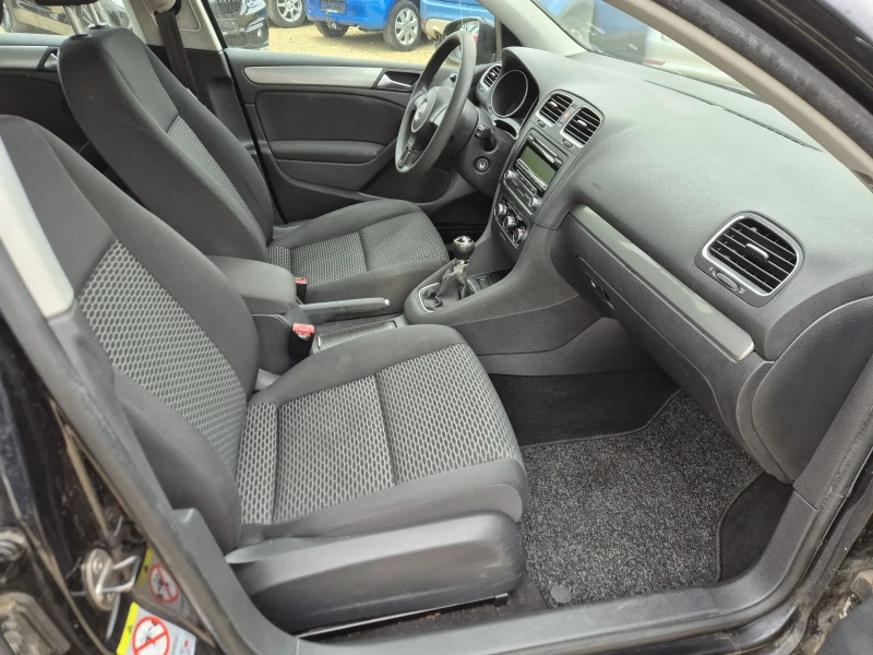 VW Golf 1.4, снимка 5 - Автомобили и джипове - 52890362