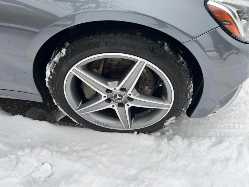 Mercedes-Benz C 300 * CARFAX * БЕЗ ПЪРВОНАЧАЛНА ВНОСКА, снимка 7 - Автомобили и джипове - 53020249