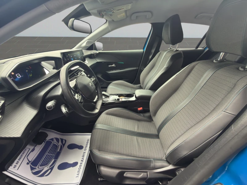 Peugeot 208 New Line Up ALLURE PACK Electric 100 кВ 136 к.с., снимка 10 - Автомобили и джипове - 53256544