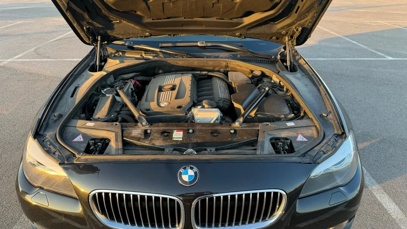 BMW 523, снимка 10 - Автомобили и джипове - 53405906