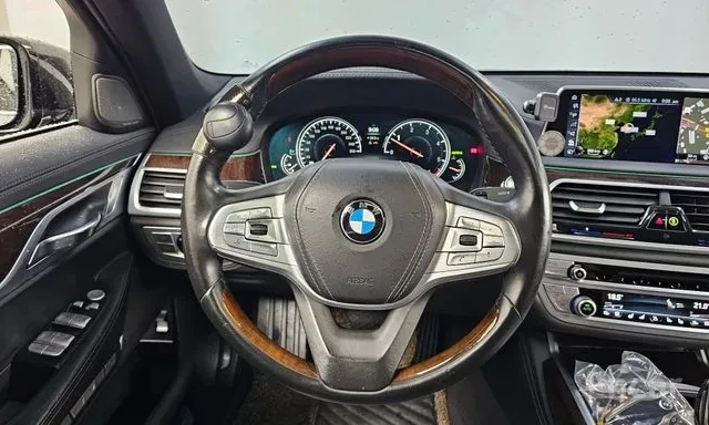 BMW 730 Ld * XDRIVE * ОБДУХВАНЕ * TV * 360 * HEAD UP * , снимка 6 - Автомобили и джипове - 56160742