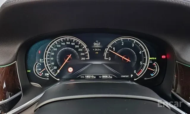 BMW 730 Ld * XDRIVE * ОБДУХВАНЕ * TV * 360 * HEAD UP * , снимка 7 - Автомобили и джипове - 56160742