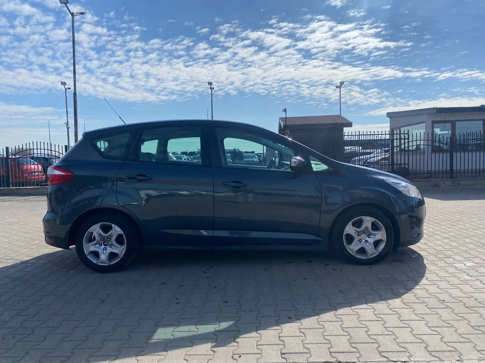 Ford C-max 1.0I EURO 5B - изображение 6