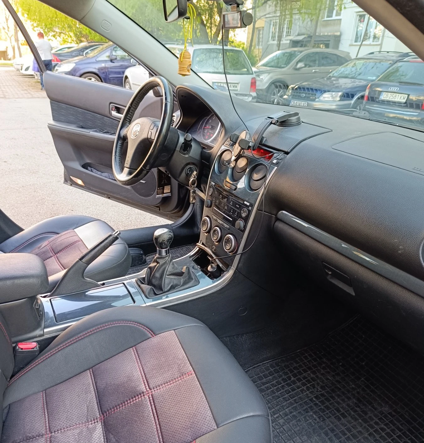 Mazda 6  - изображение 10