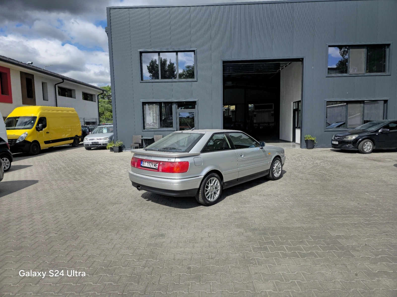 Audi Coupe 2000 - изображение 2
