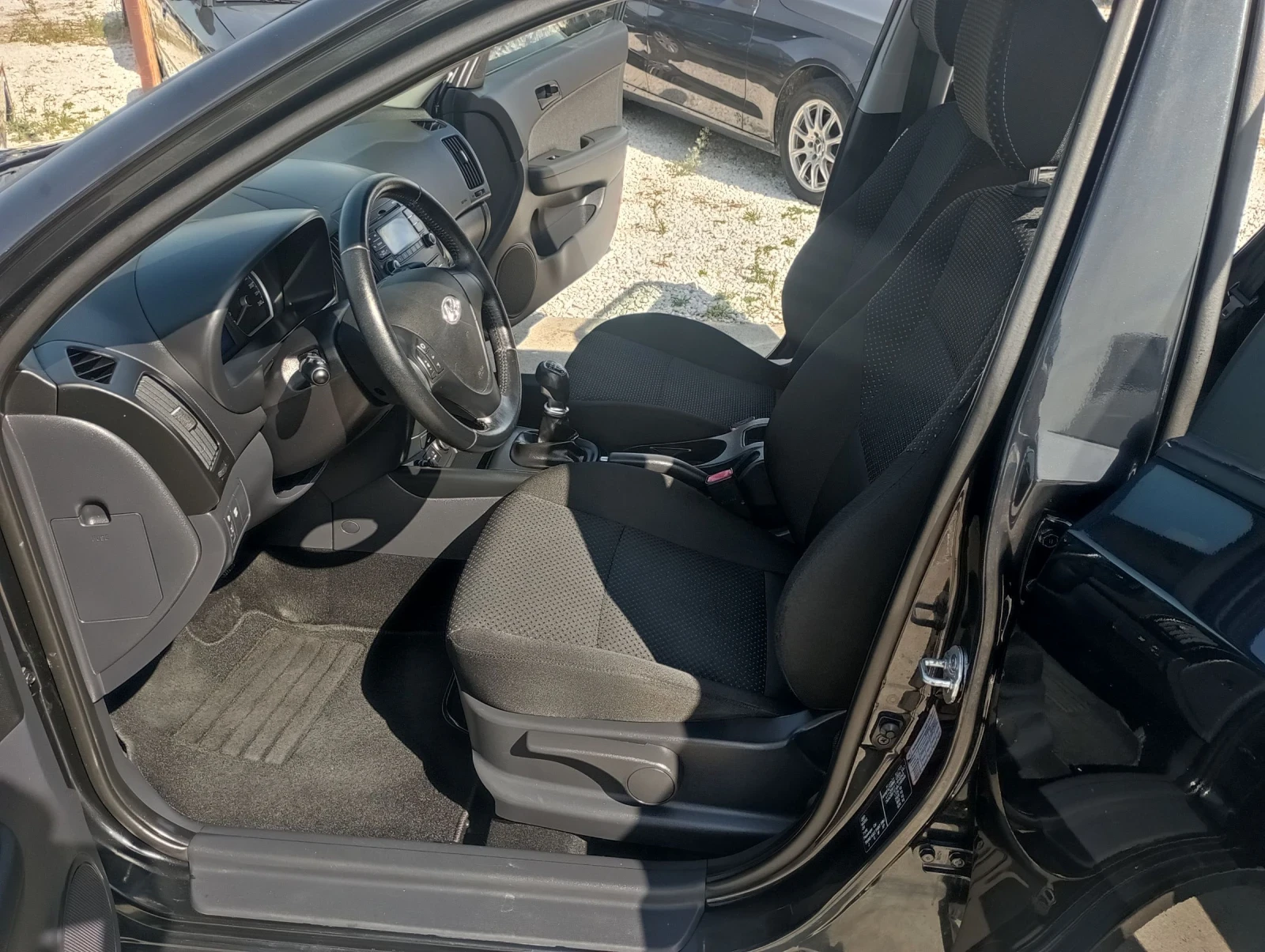 Hyundai I30 1.4, ФЕЙС, сервизна книжка  - изображение 10
