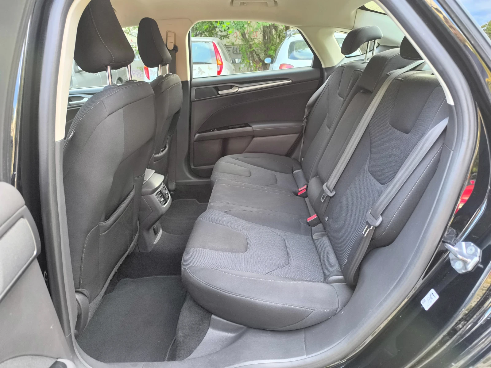 Ford Mondeo 210 к.с. - изображение 10