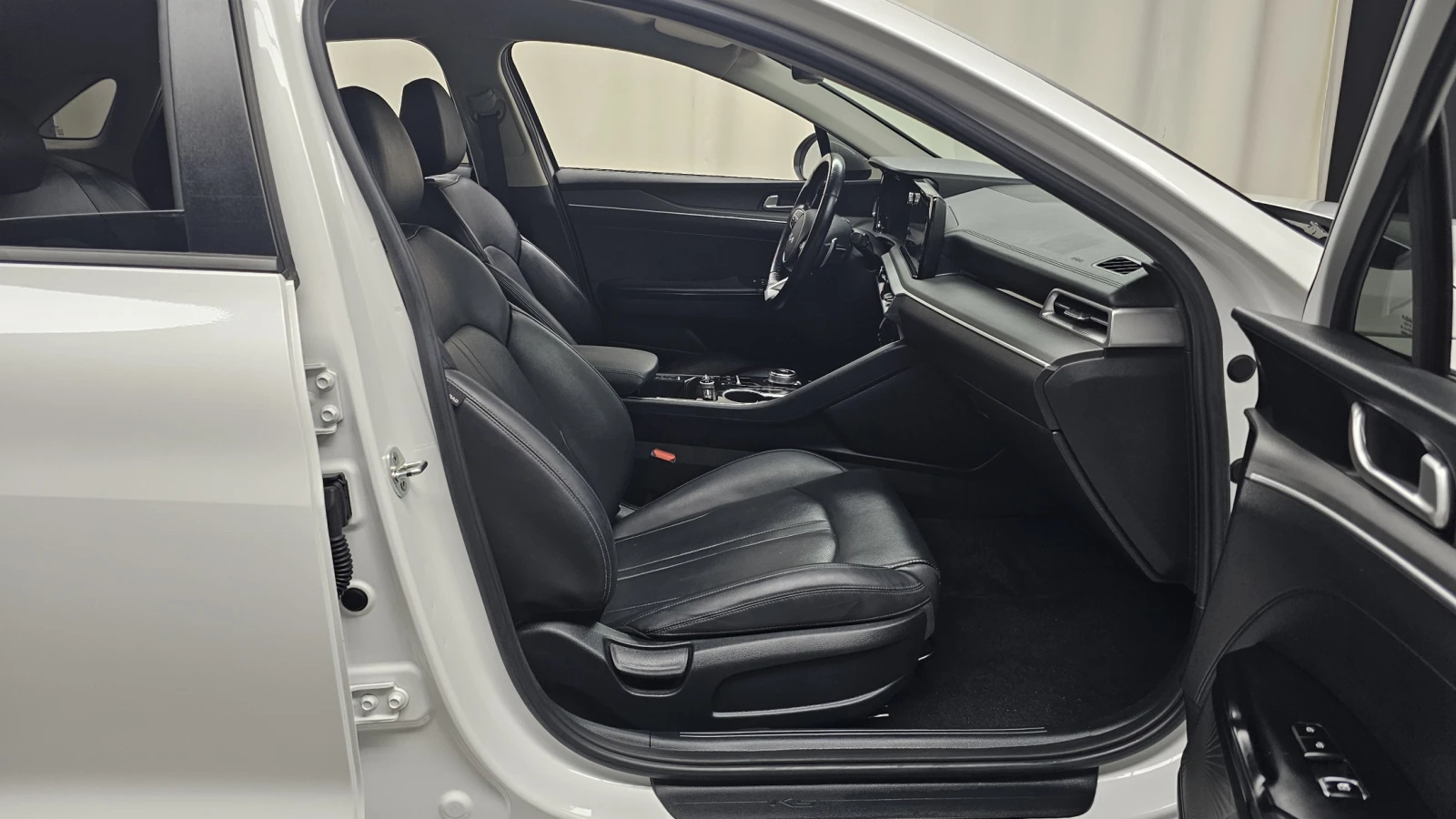 Kia K5 2.0LPI TRENDY autogeorge.com - изображение 10