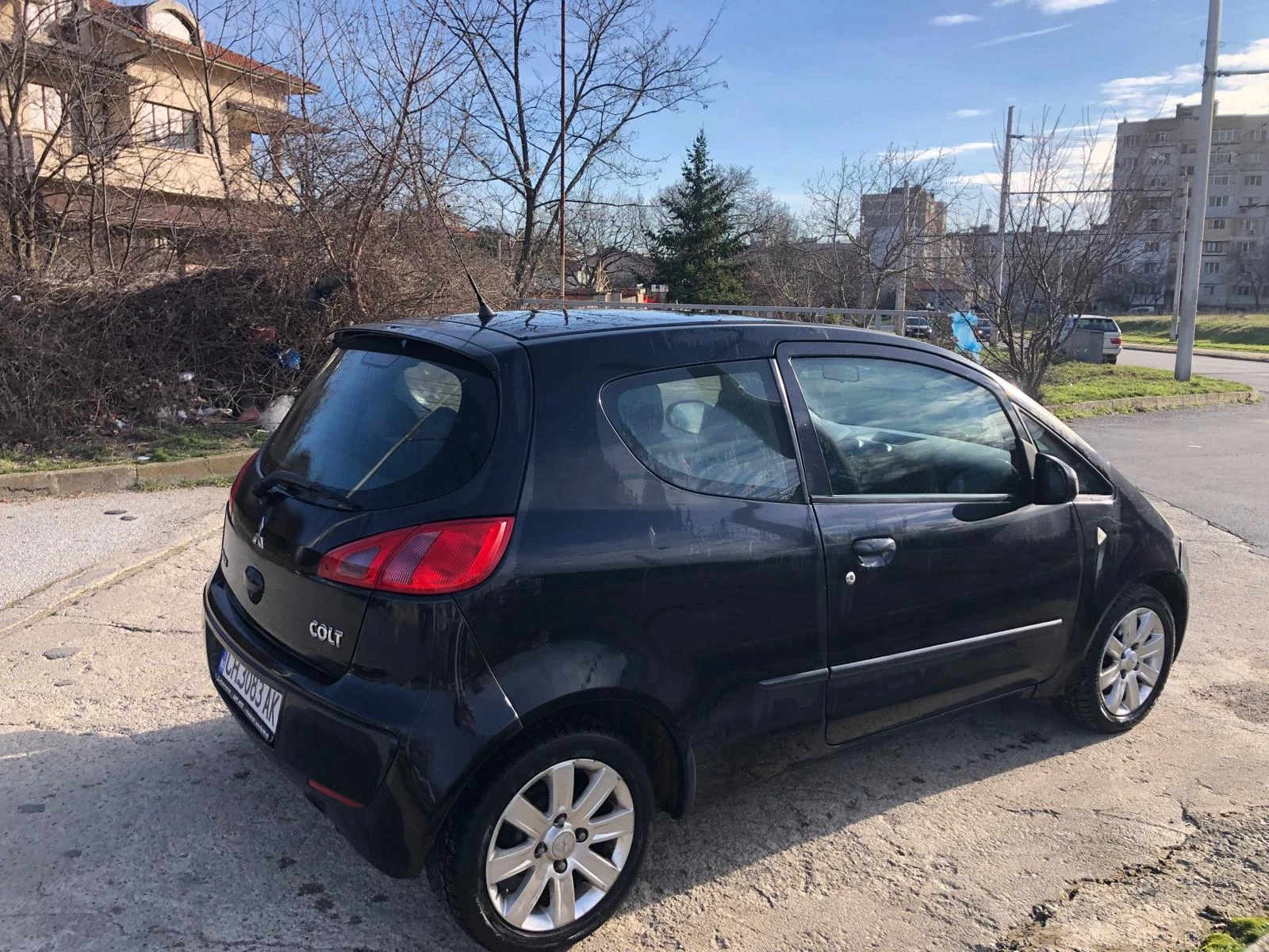 Mitsubishi Colt  - изображение 4