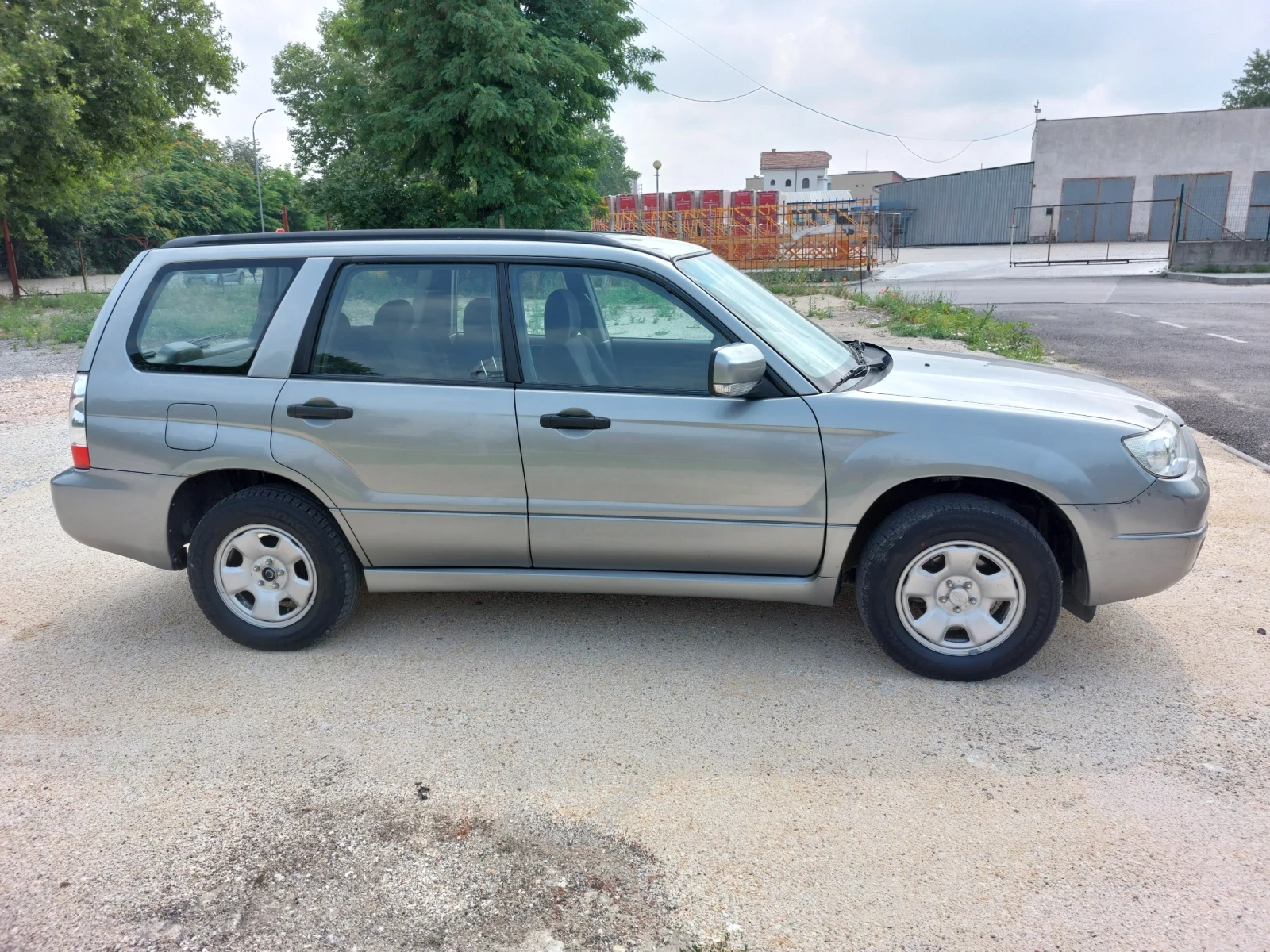 Subaru Forester Бензин / газ, снимка 3 - Автомобили и джипове - 54730426
