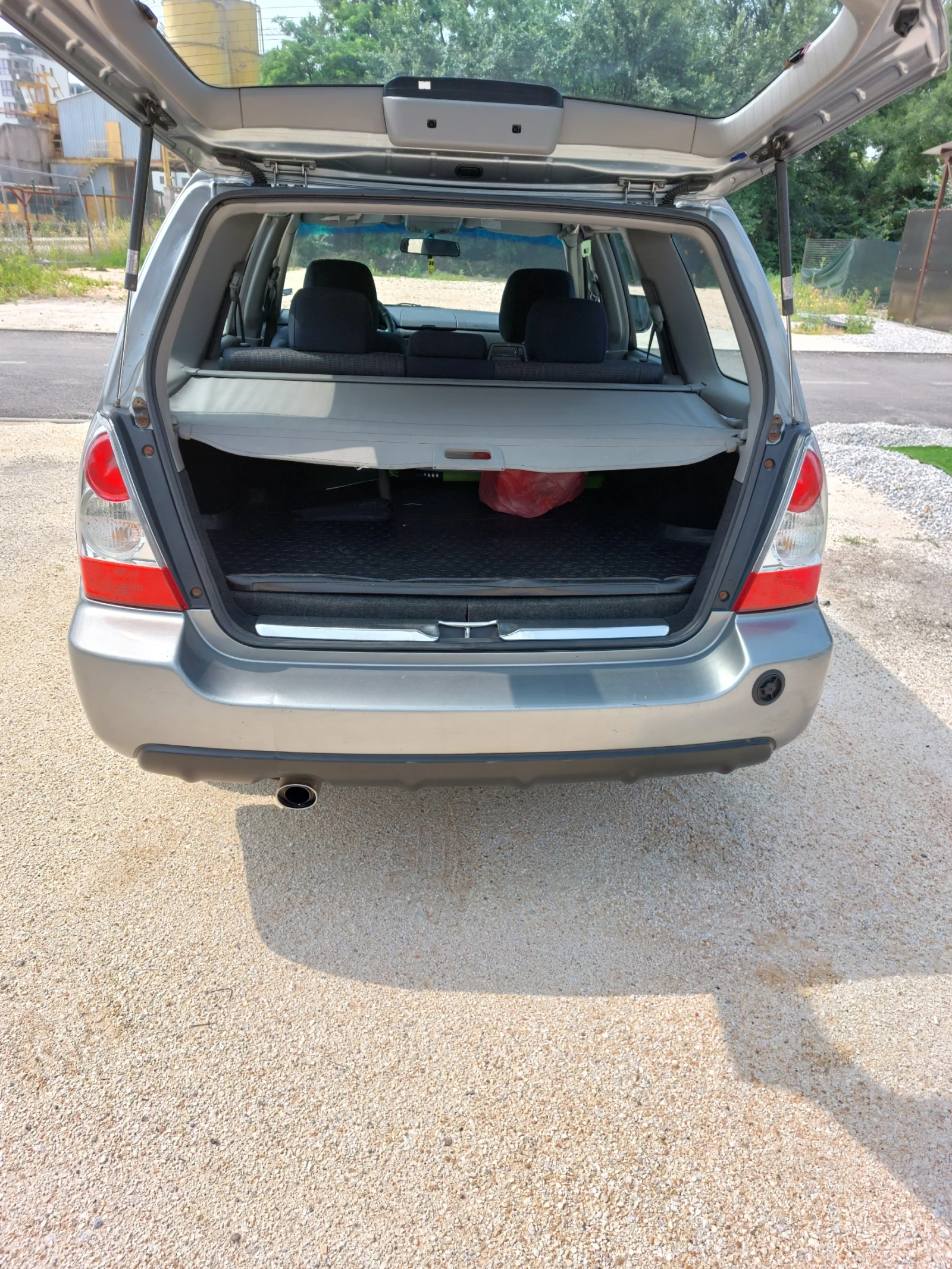 Subaru Forester Бензин / газ, снимка 5 - Автомобили и джипове - 54730426