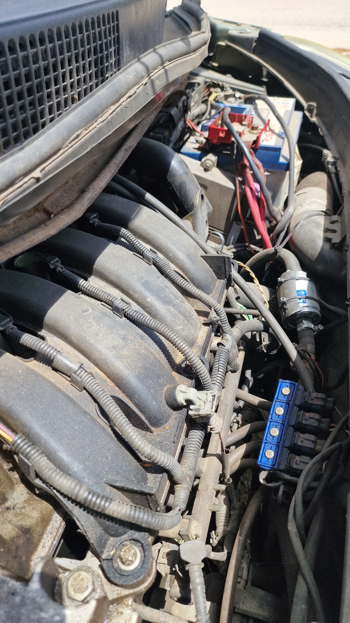 Renault Scenic 2.0, снимка 13 - Автомобили и джипове - 54891647