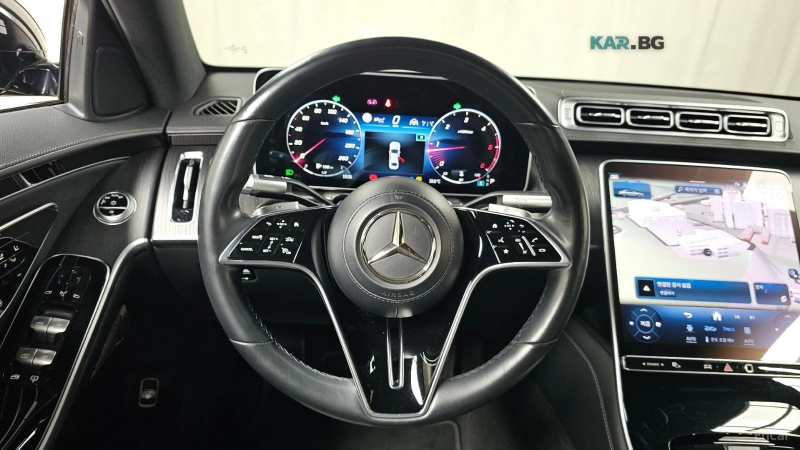 Mercedes-Benz S 350 HUD* КОЖА* ОБДУХВ* НАВИ* ПАНО* 360, снимка 13 - Автомобили и джипове - 55219397