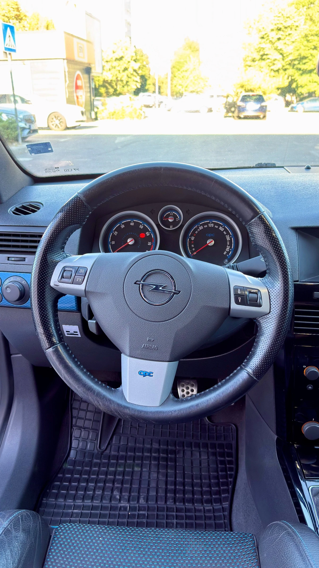 Opel Astra H OPC, снимка 10 - Автомобили и джипове - 56002113