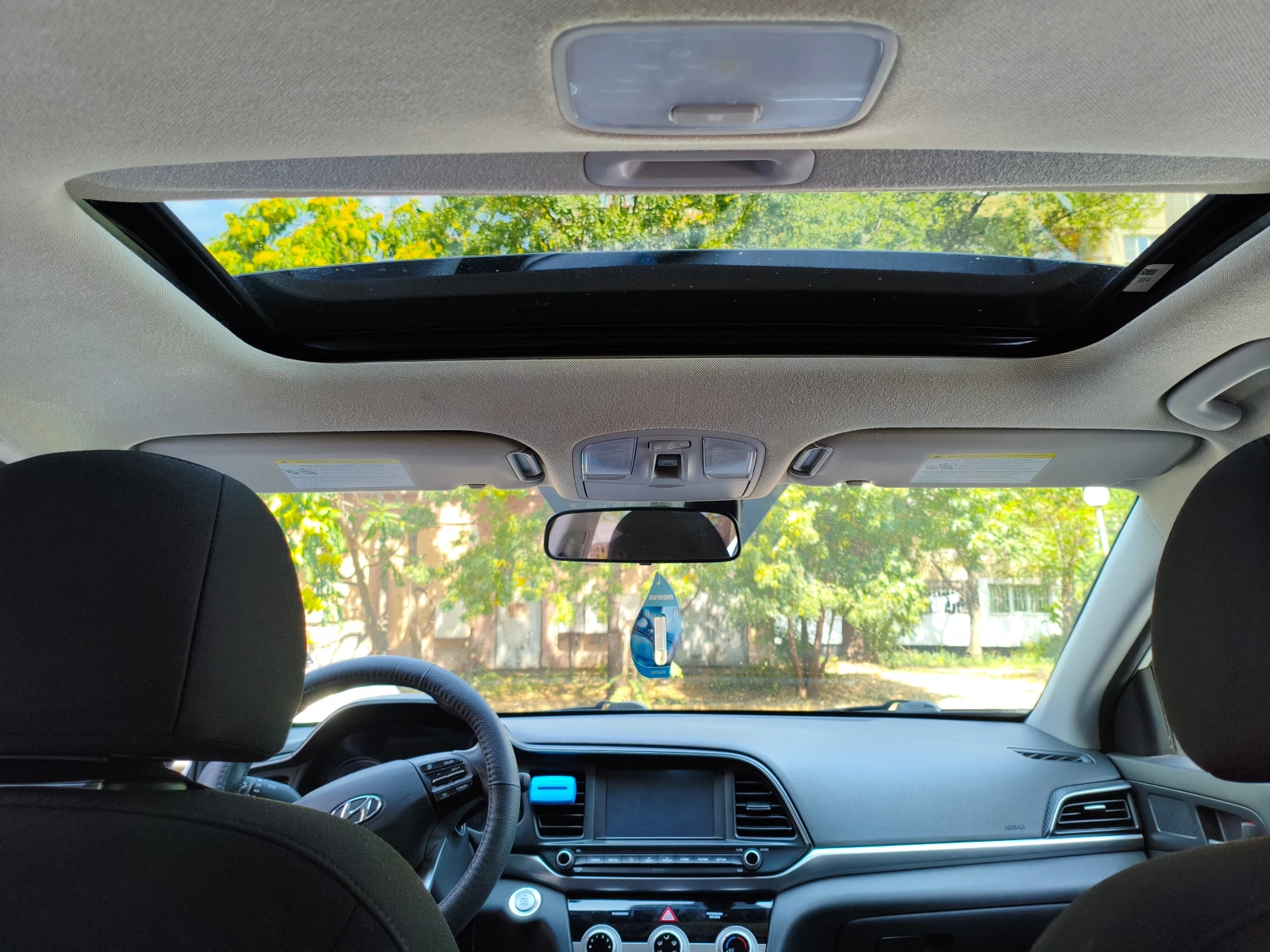 Hyundai Elantra | Mobile.bg � ����������� 11