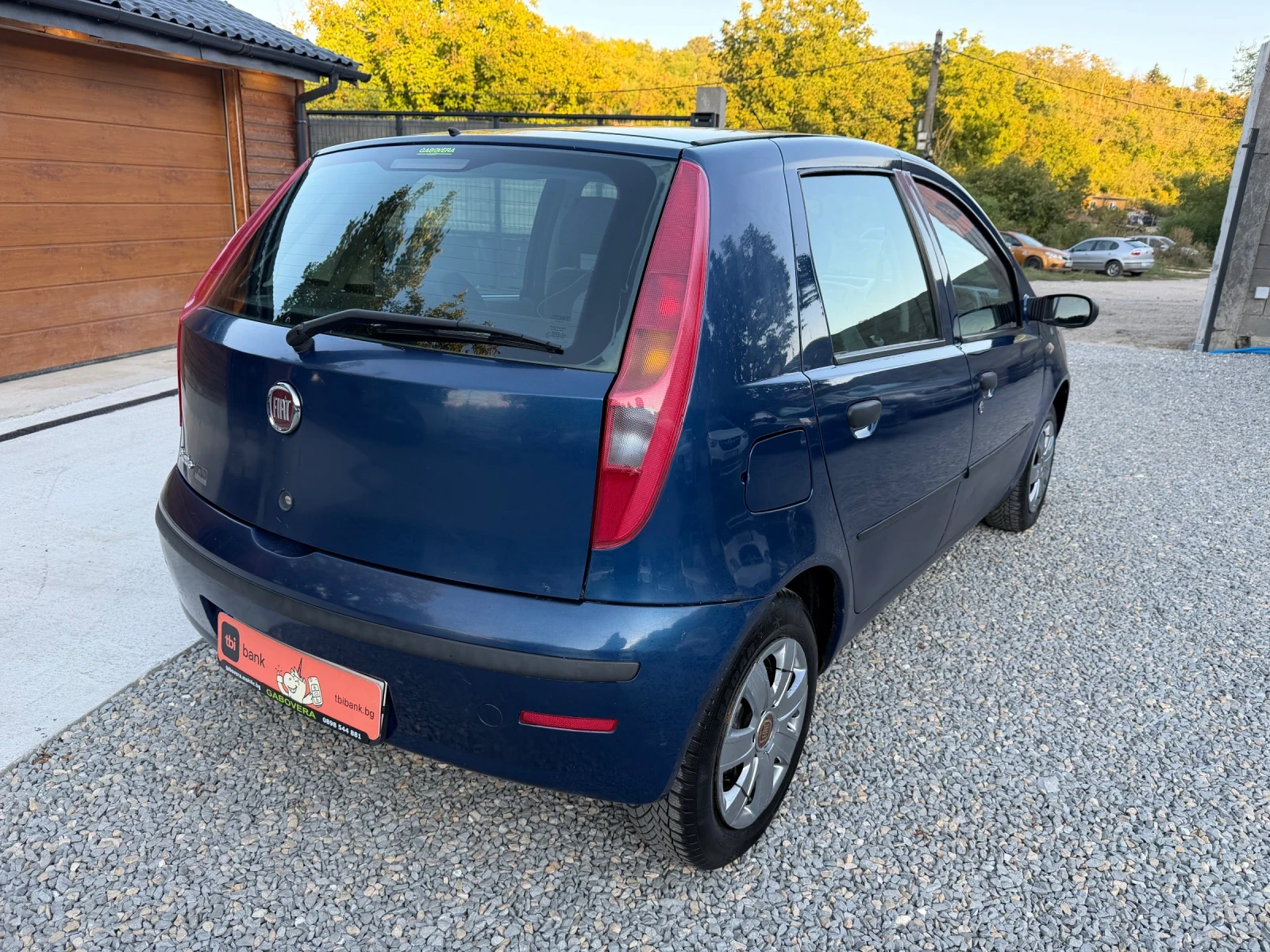 Fiat Punto 1.2Бензин/Климатик, снимка 3 - Автомобили и джипове - 56106865
