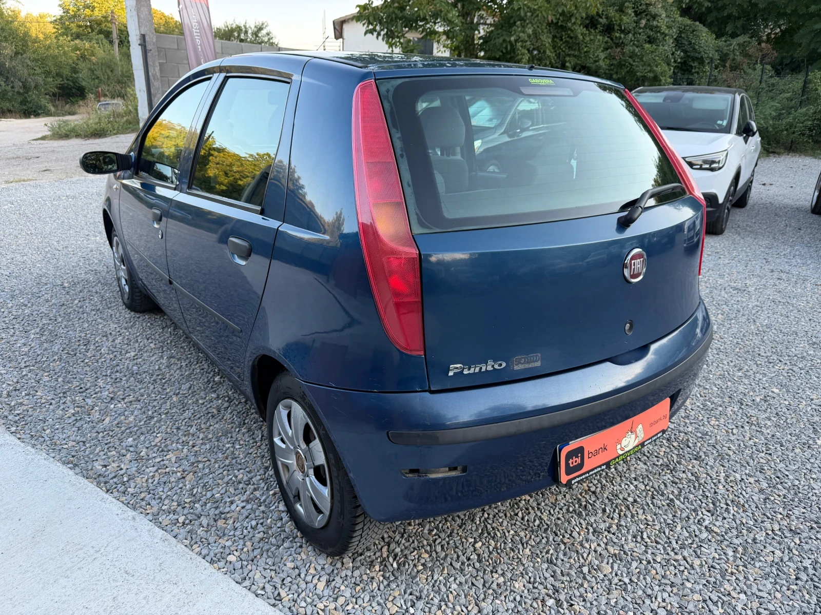 Fiat Punto 1.2Бензин/Климатик, снимка 4 - Автомобили и джипове - 56106865