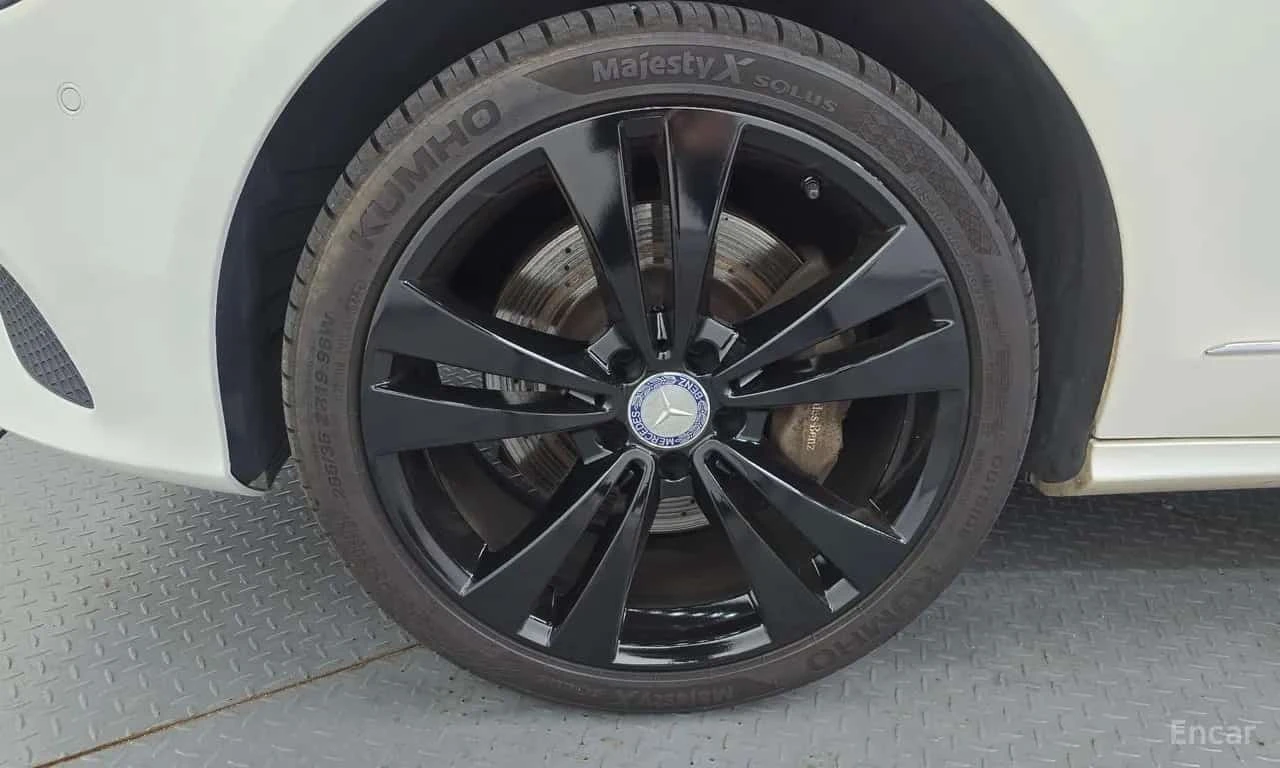 Mercedes-Benz CLS 350 d * 4MATIC * AMG * Face * Обдухване * 360 * , снимка 5 - Автомобили и джипове - 56248875