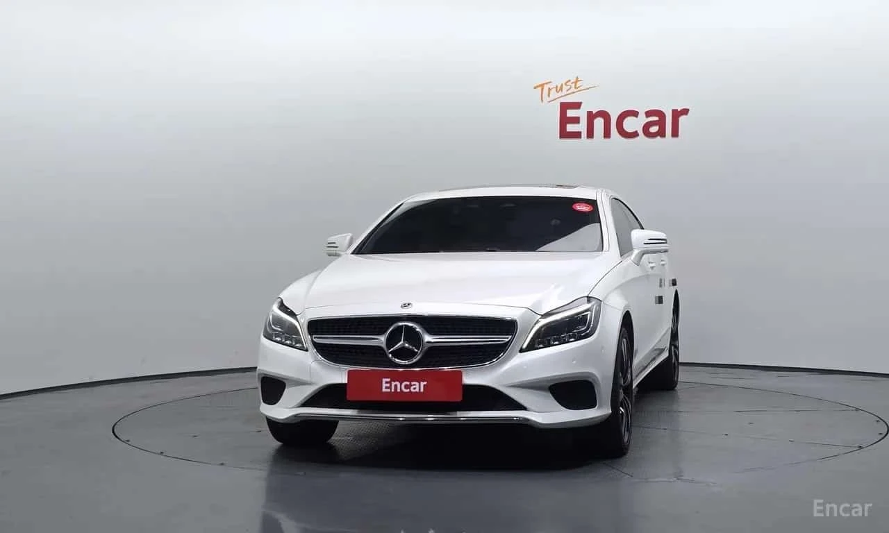 Mercedes-Benz CLS 350 d * 4MATIC * AMG * Face * Обдухване * 360 * , снимка 3 - Автомобили и джипове - 56248875