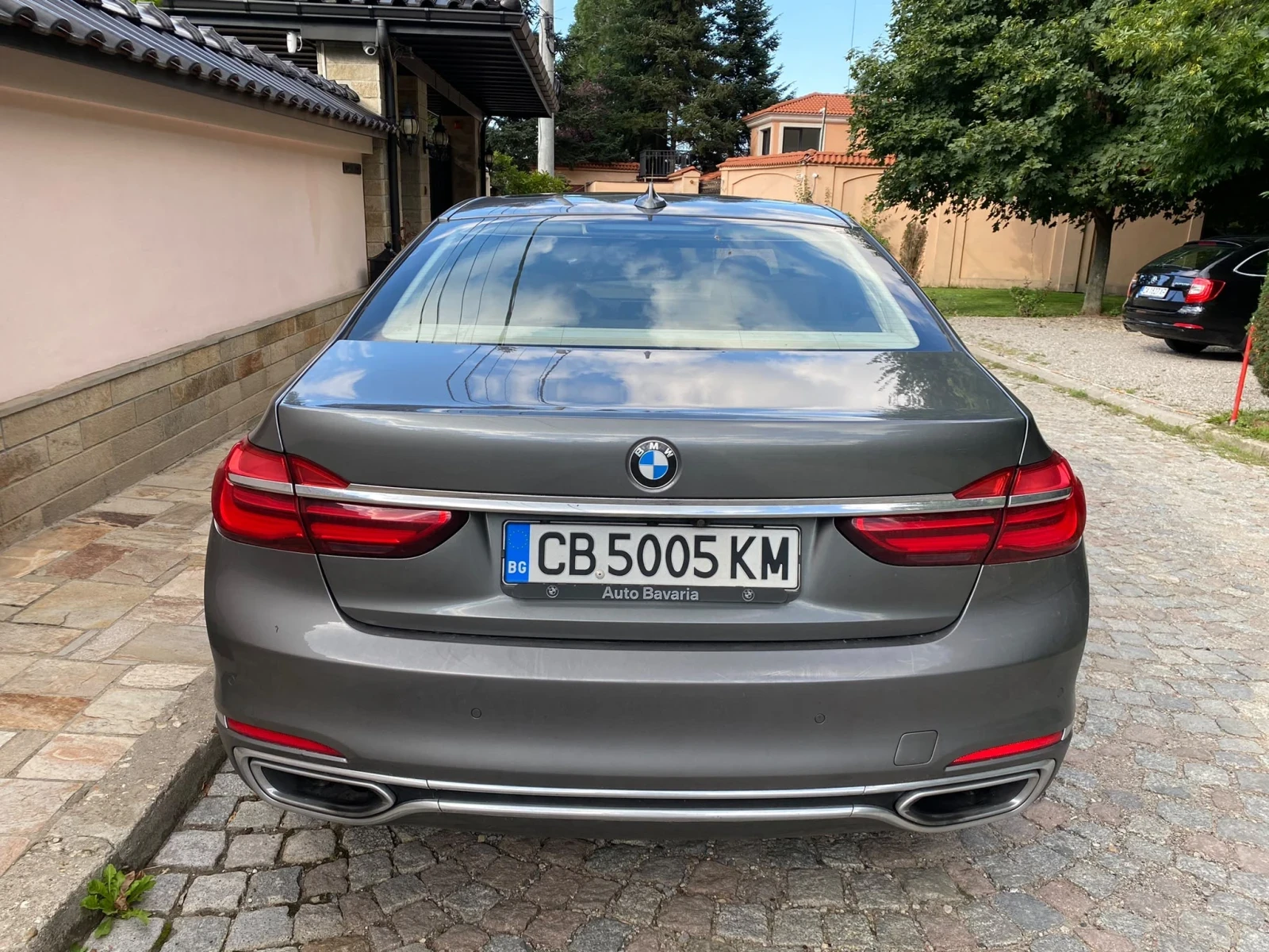 BMW 750, снимка 5 - Автомобили и джипове - 56535833