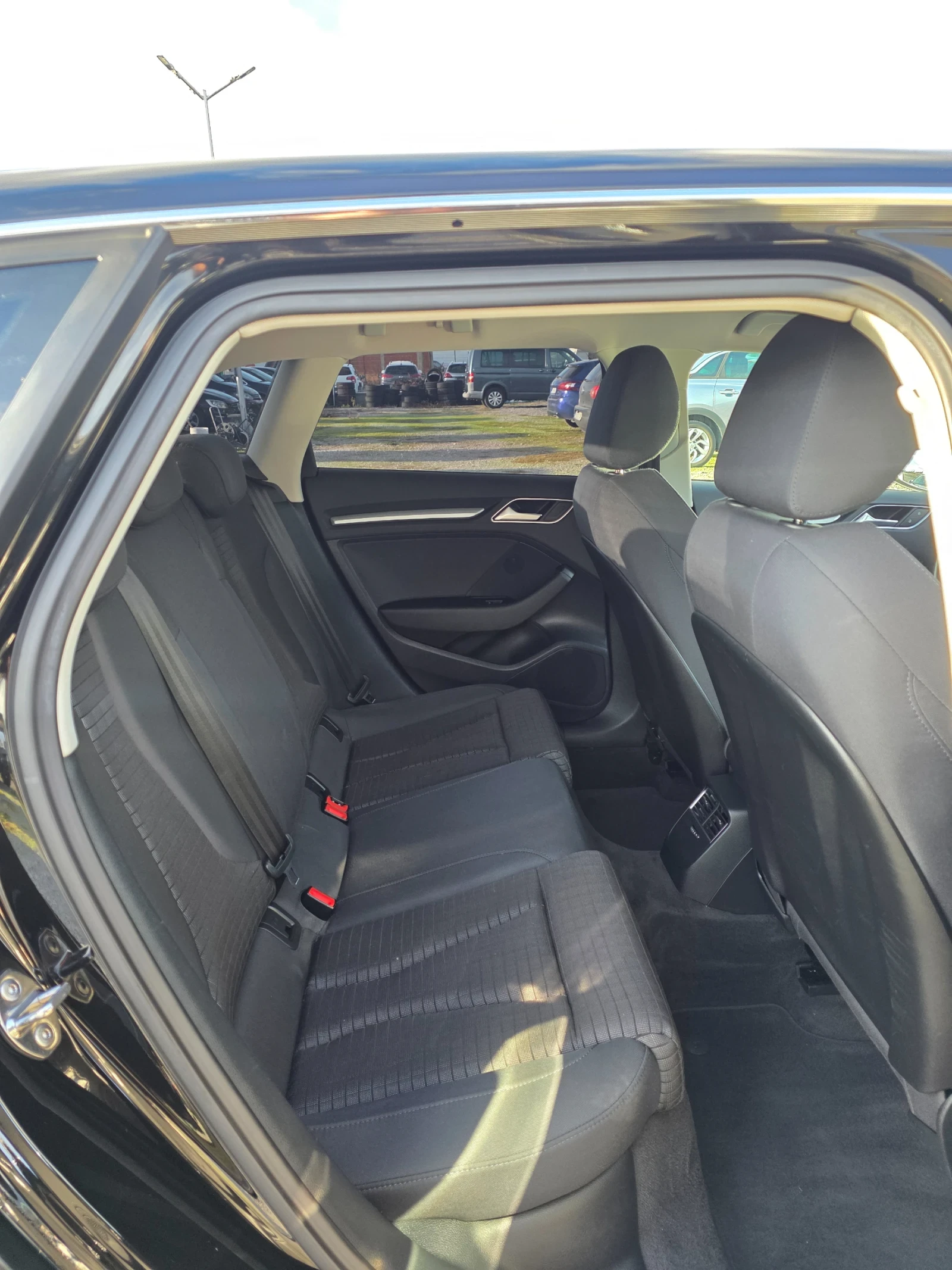 Audi A3 2.0TDI /Автоматик/Navi, снимка 12 - Автомобили и джипове - 56710893