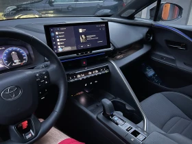 Toyota C-HR 2.0HEV, 197кс, Спешно!, Lounge, JBL, 10г Гаранция, снимка 15