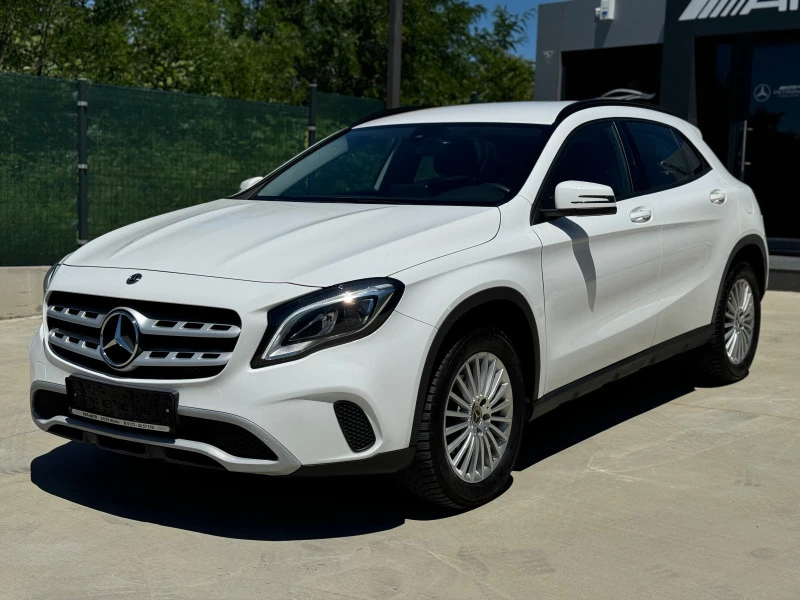 Mercedes-Benz GLA 200 FACELIFT / 2019г. / CARBON / KAMERA / KEY LESS GO, снимка 2 - Автомобили и джипове - 45954082