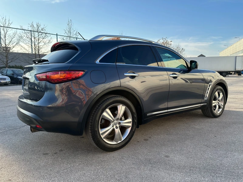 Infiniti Fx 37 3.7i 320 к.с., снимка 4 - Автомобили и джипове - 48236793