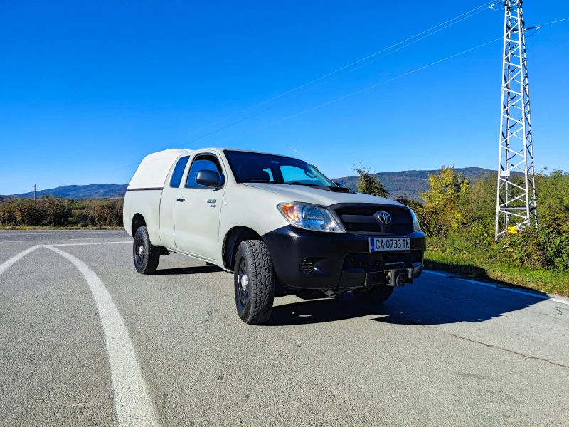 Toyota Hilux, снимка 10 - Автомобили и джипове - 48374941