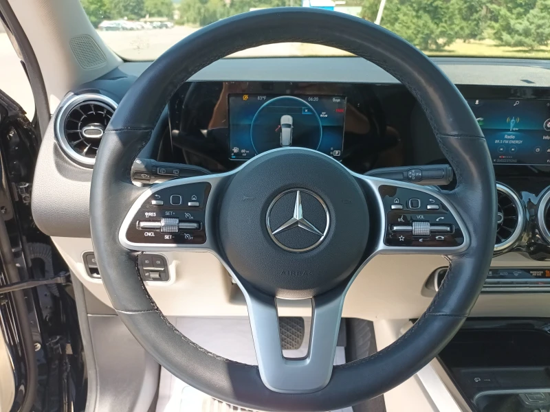 Mercedes-Benz GLB 250/4MATIC, снимка 13 - Автомобили и джипове - 48518831