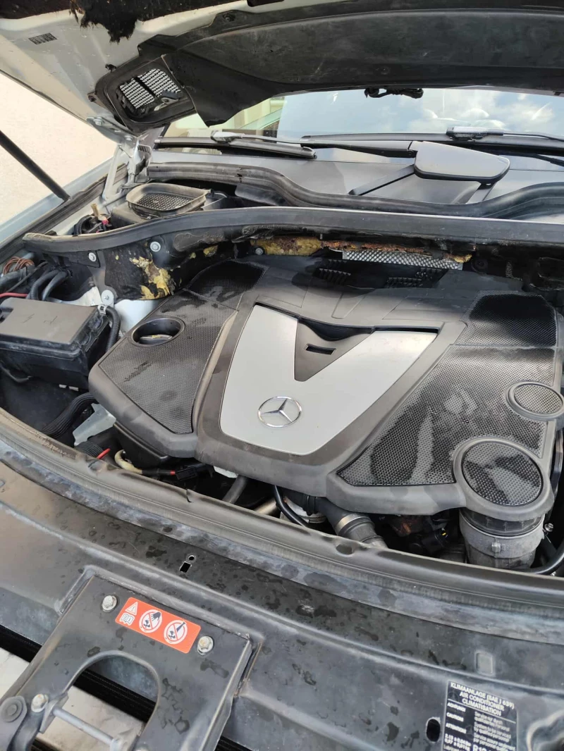 Mercedes-Benz ML 320, снимка 17 - Автомобили и джипове - 52504206