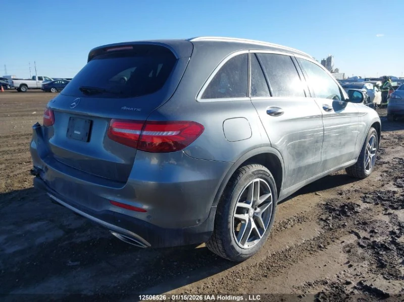 Mercedes-Benz GLC 300 4matic* Burmester* Памет* Панорама, снимка 4 - Автомобили и джипове - 53415922