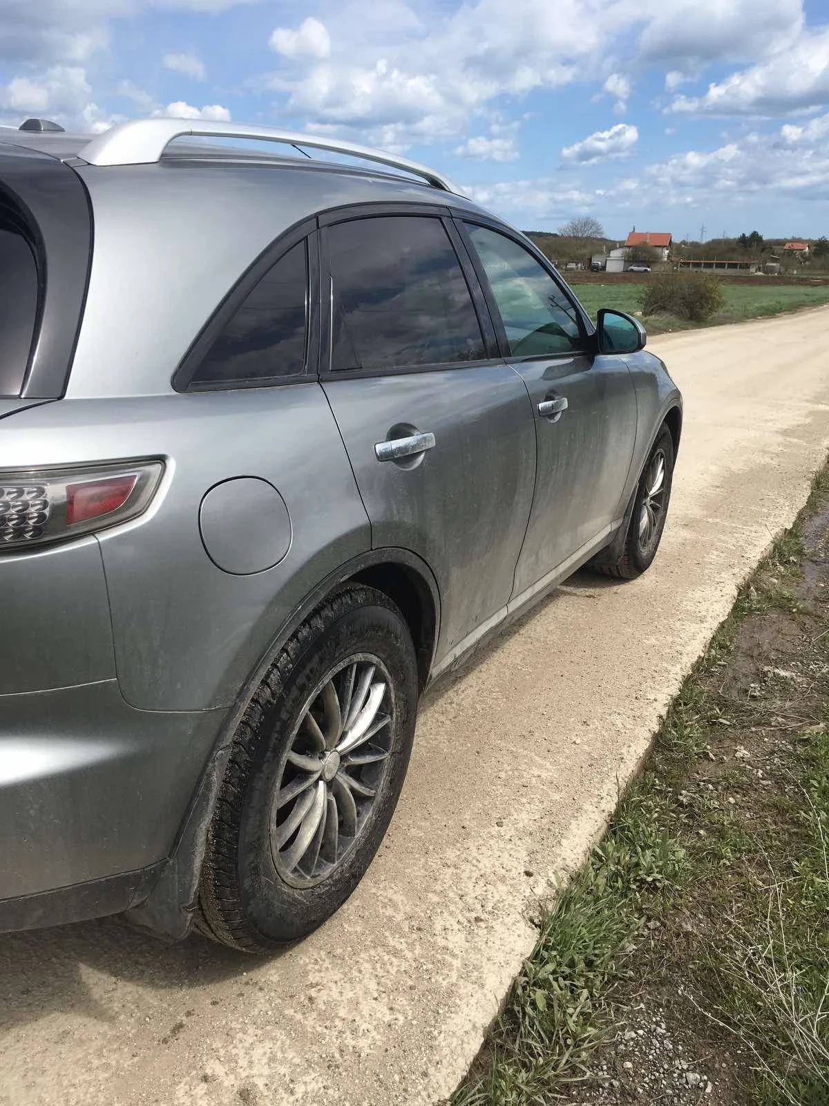 Infiniti Fx 35 3.5 Газ-Бензин 4х4 - изображение 2