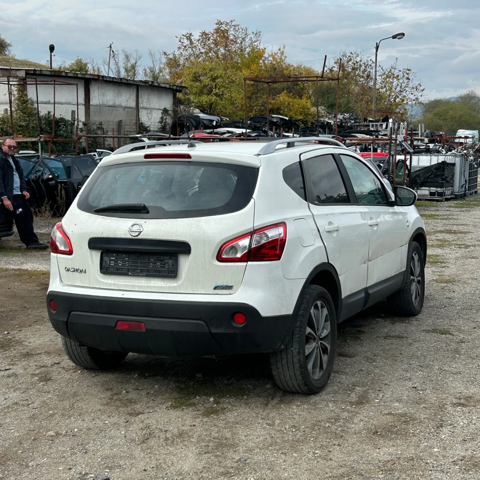 Nissan Qashqai 2.0D 4x4 - изображение 2