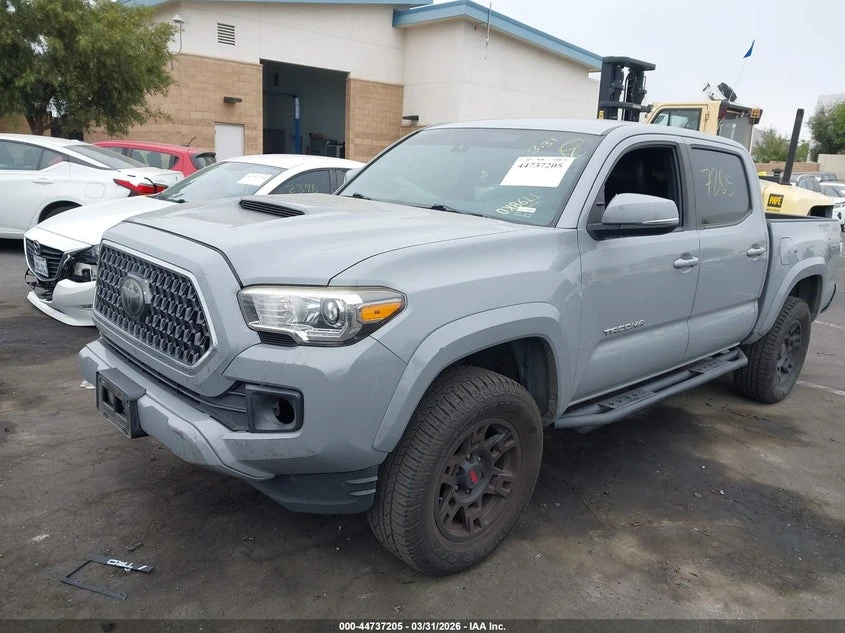 Toyota Tacoma Trd Sport, снимка 2 - Автомобили и джипове - 54248781